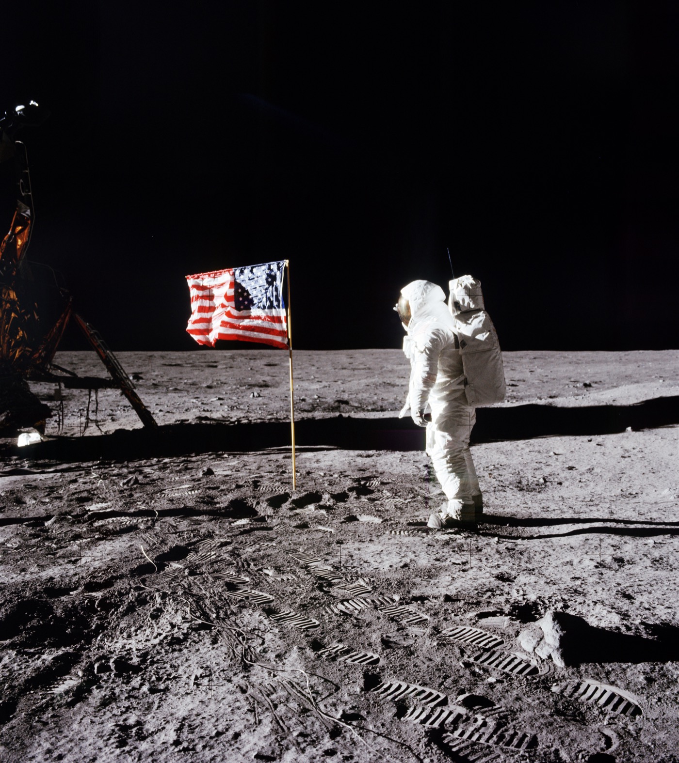 Apollo 11 na povrchu: Tranquility Base je potvrzena