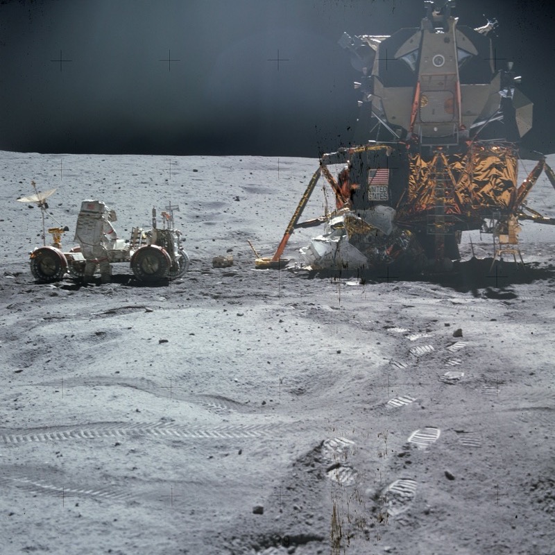 Apollo 16: Descartes Highlands a hledání geologické historie